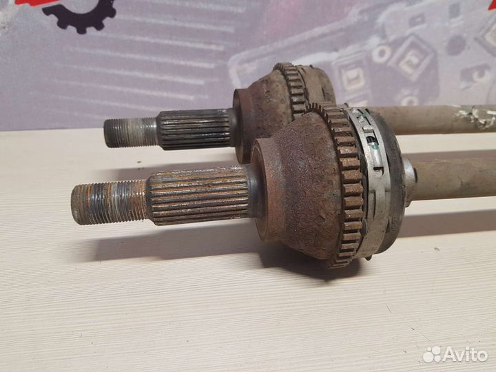 Полуось задняя привод Renault Duster 1 F4RA 4WD