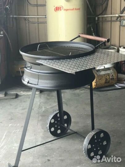 Продам мангал ручьной роботы