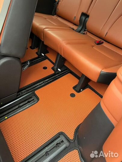 Ева Коврики на минивен