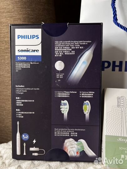 Электрическая зубная щетка Philips