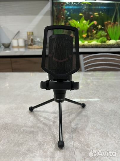 Микрофон Fifine A6V Ampligame с RGB-подсветкой