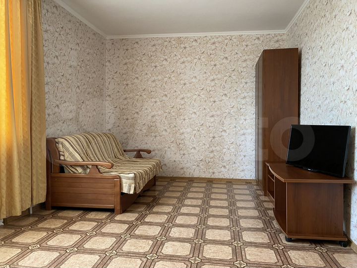 1-к. квартира, 45 м², 3/6 эт.