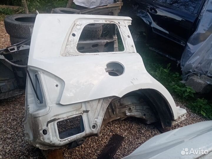 Крыло мерседес GL164