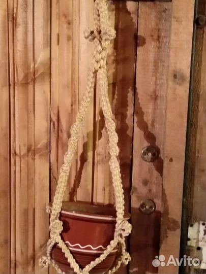 Кашпо для цветов подвесное