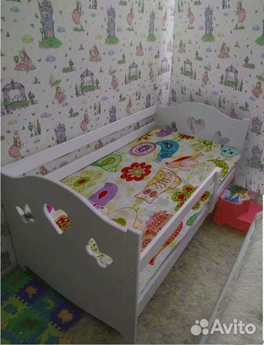 Кроватка детская с бортиком сингл из массива