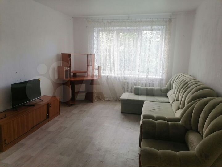 3-к. квартира, 63 м², 1/10 эт.