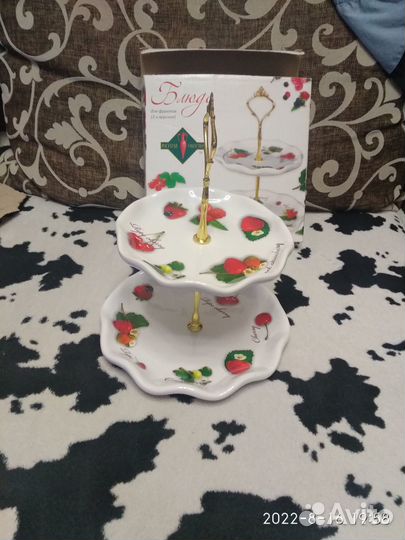 Новое блюдо для фруктов 2-х ярусное