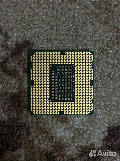 Материнская плата с процессором и памятью