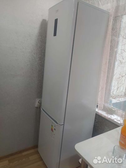 Холодильник бу beko no frost