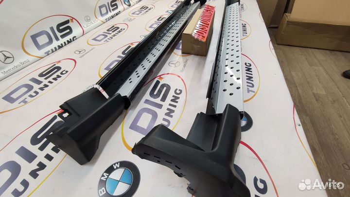 Пороги Honda CR-V 2006-2012 cтиль bmw