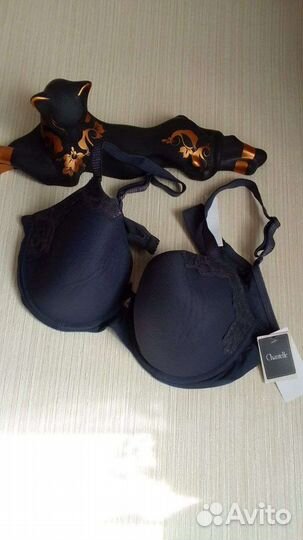 Бюстгальтер Chantelle 90Д т.серый