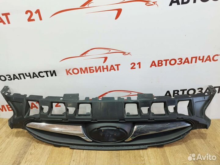 Решетка радиатора Hyundai Solaris 1 2010-2014