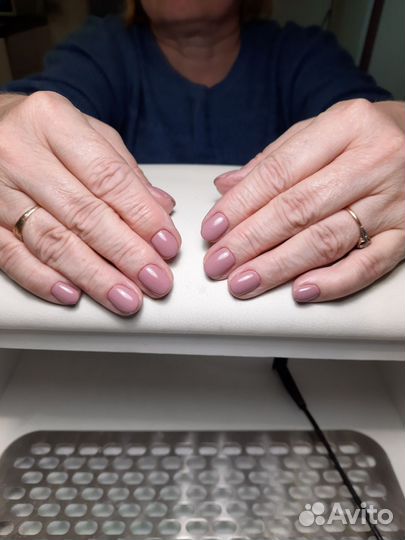 Мастер маникюра