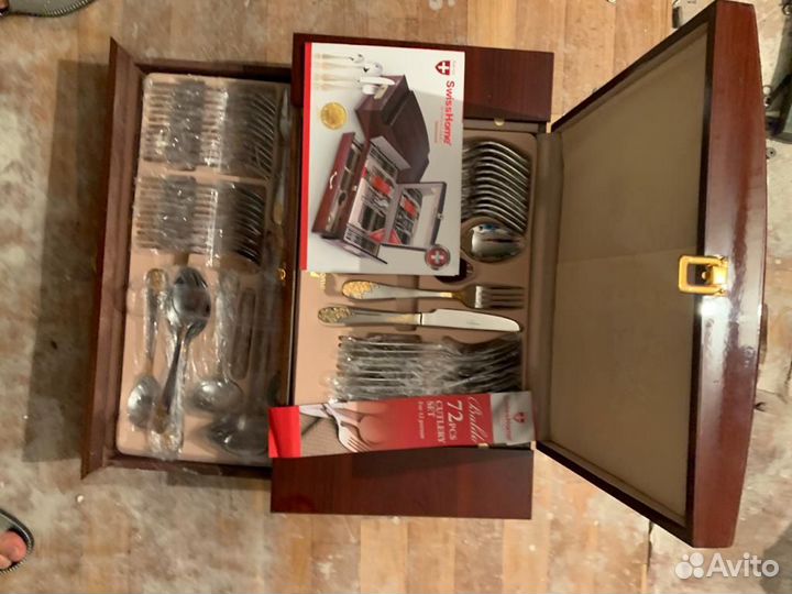 Набор столовых приборов SwissHome