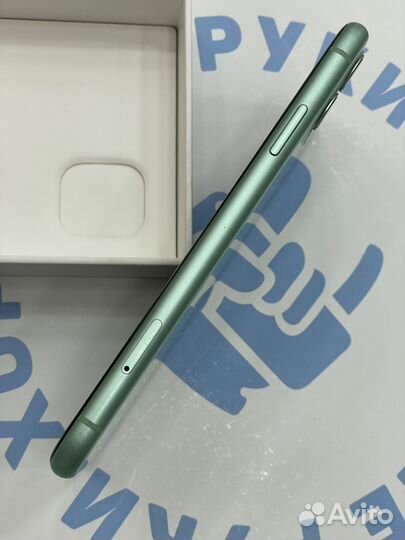 iPhone 11, 64 ГБ