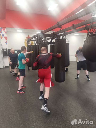 Тренер по боксу и фитнесу