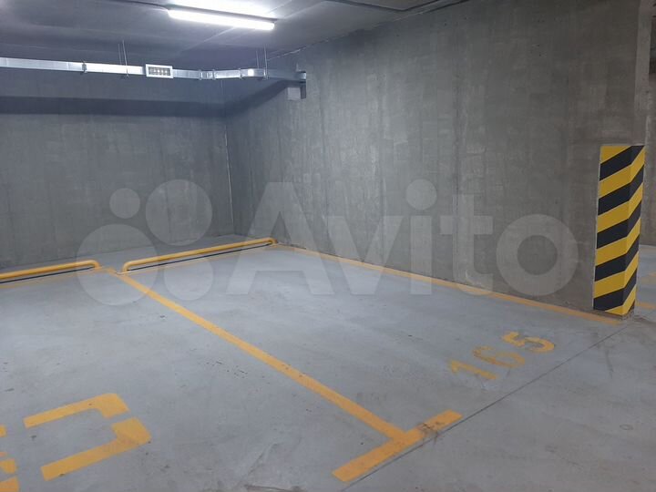 Машиноместо