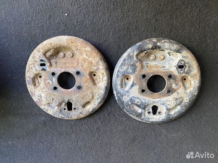 Кожух тормозного барабана Nissan Almera N16