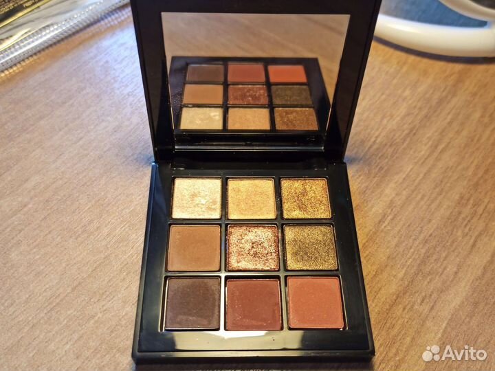 Тени для век