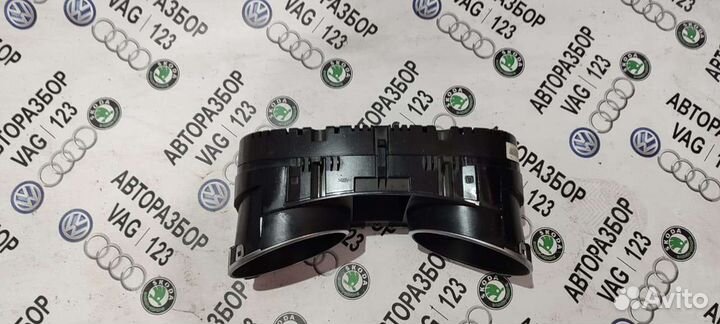 Панель приборов Фольксваген Гольф 6