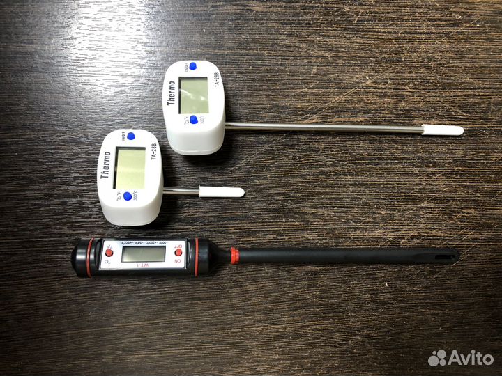 Термометр электронный. ЖК термометр и механический
