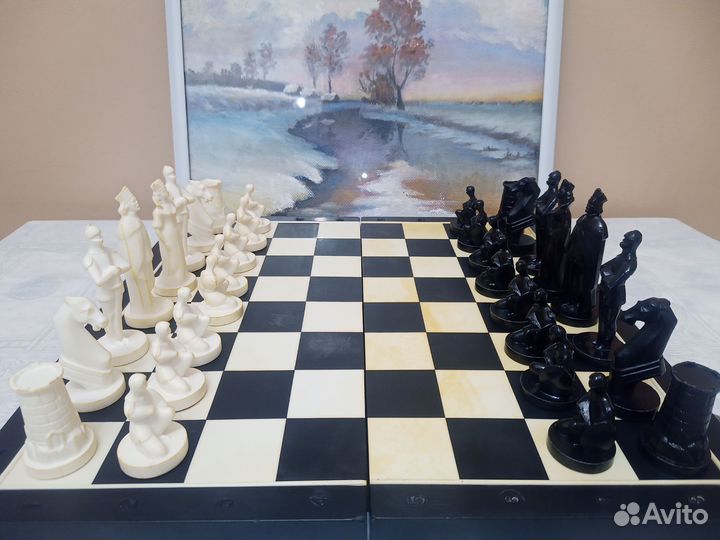 Шахматы СССР сюжетные 