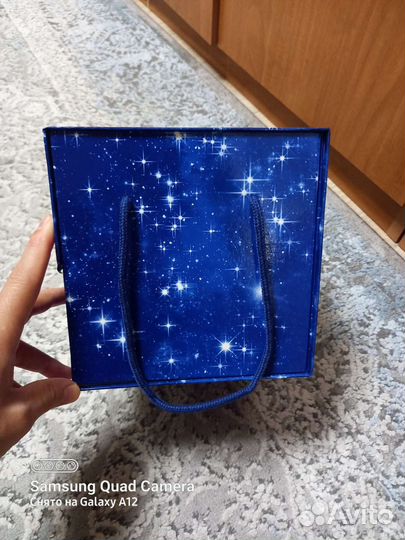 Коробка подарочная новогодняя