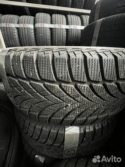 Goodyear UltraGrip Ice 2 235/55 R18