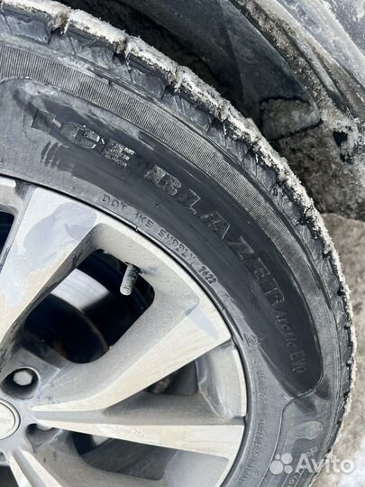 Sailun Ice Blazer Arctic SUV 225/60 R18