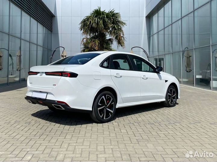 Kaiyi E5 1.5 CVT, 2023