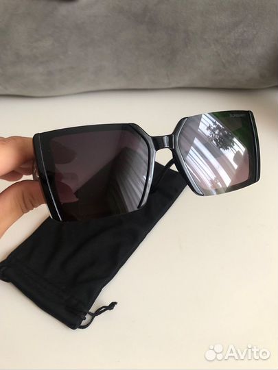 Солнцезащитные очки burberry