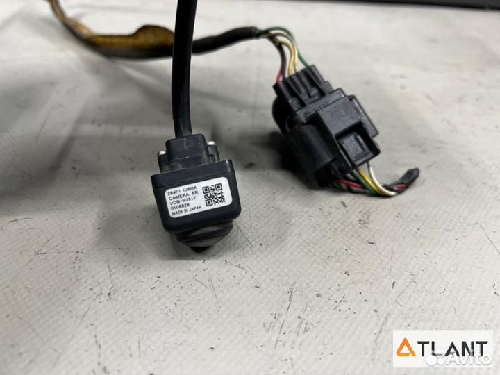 Камера переднего вида nissan elgrand