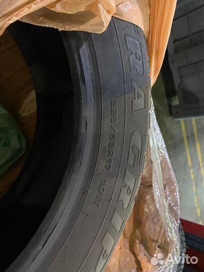 Goodyear Ultragrip 600 225/55 R17 26K