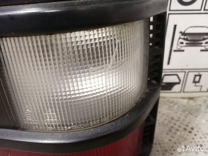 Фонарь задний для Mitsubishi Pajero / Montero 2