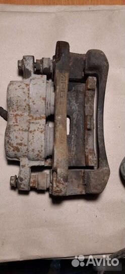 Суппорт передний правый Great Wall Hover H1 4G64S4