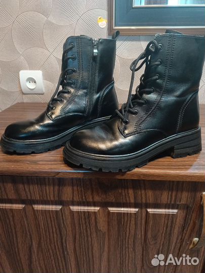 Ботинки женские 38 размер