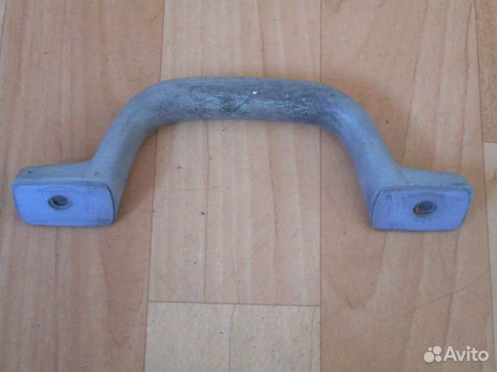 Ручка внутренняя потолочная Toyota Lite Ace (96-07