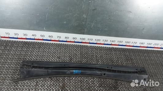 Накладка декоративная (жабо, дождевик) citroen C5