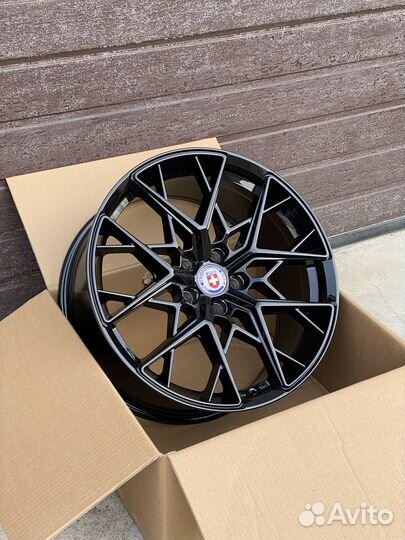 Диски Vossen HRE FF10 R19 5x114,3 черные