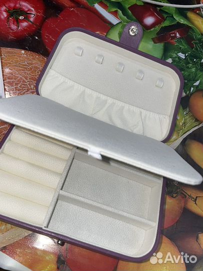 Шкатулка для украшений