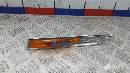 Повторитель поворота крыла передний правый ford mo