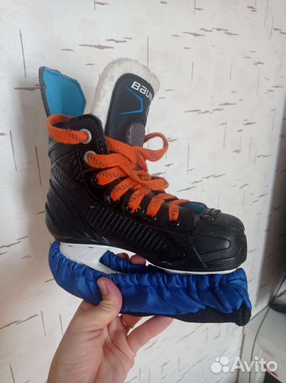 Хоккейные коньки bauer