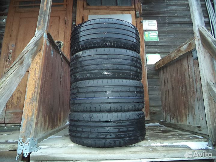 Nokian Tyres Hakka Black 2 235/45 R17 97B