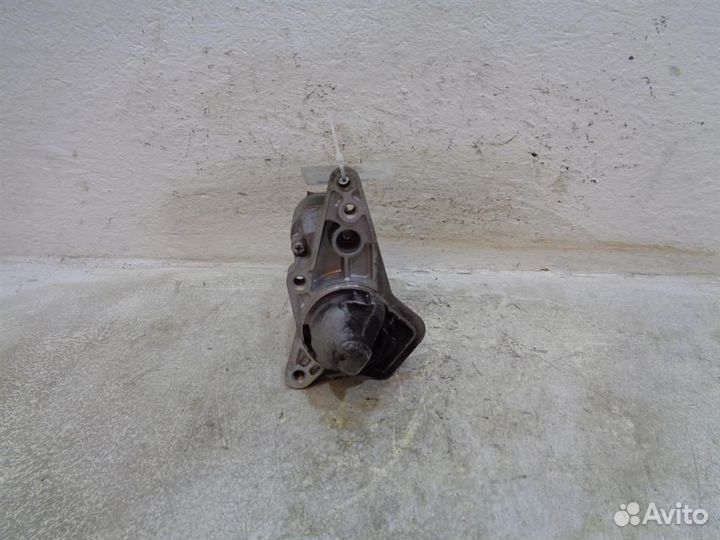 Стартер Nissan Juke (F15) 2011