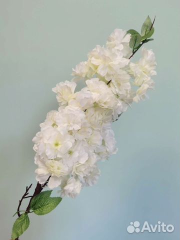 Искусственный цветы