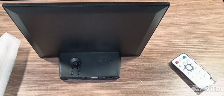 Цифровая фоторамка Digma PF-840