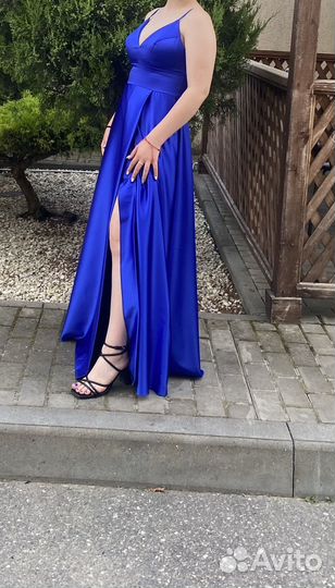 Вечернее платье в пол