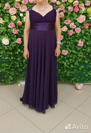 Вечернее платье