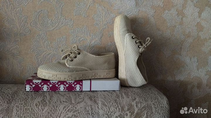 Женская обувь 38-39