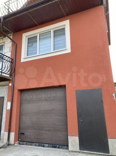 Таунхаус 100 м² на участке 1 сот.